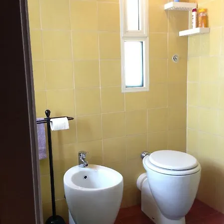 Holiday home Casetta Rosa Tra I Papiri